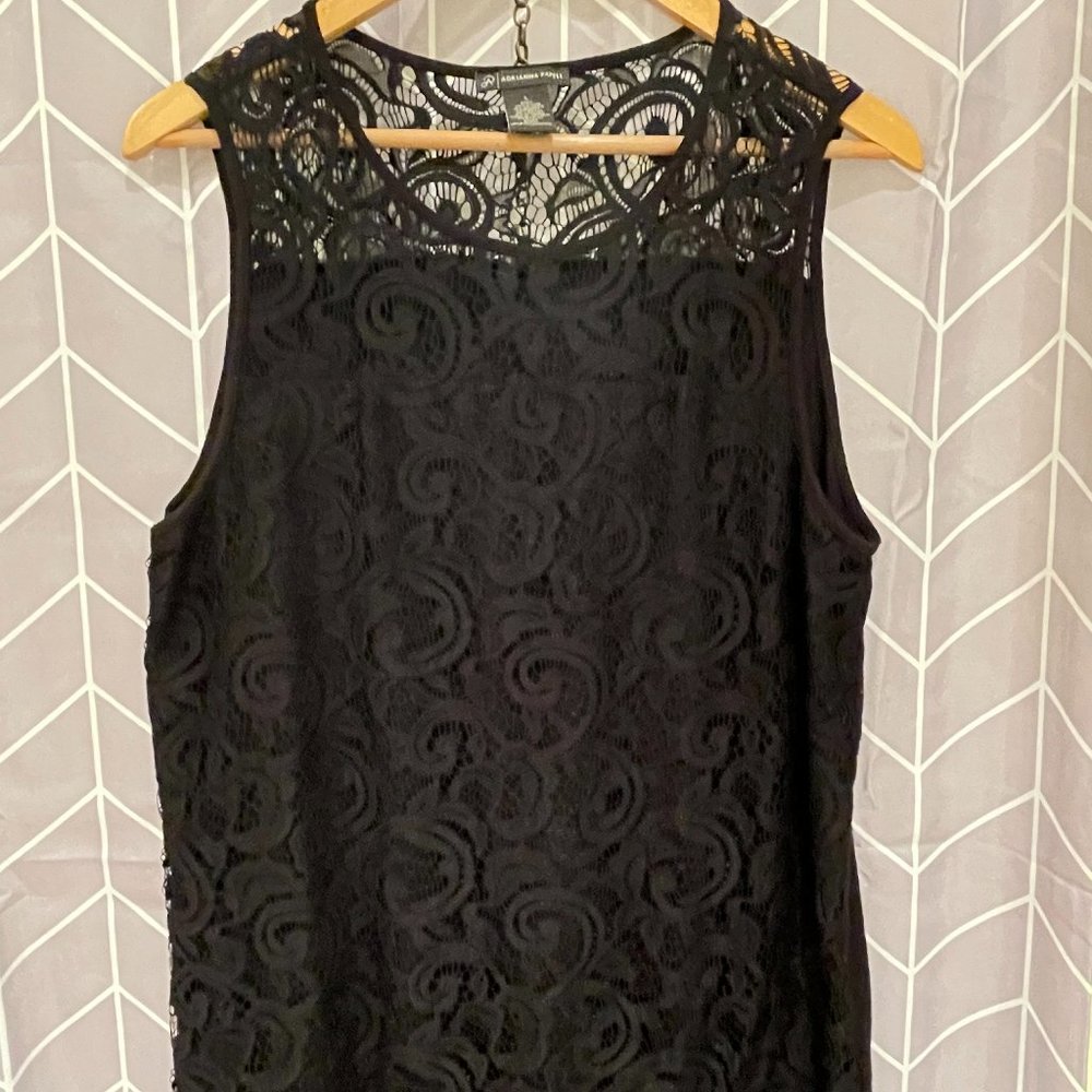 Adrianna Papell sleeveless top Lg